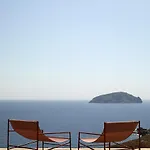 Perma Otel Serifos Town