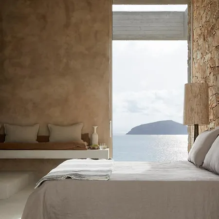 Hotel Perma Serifos Town