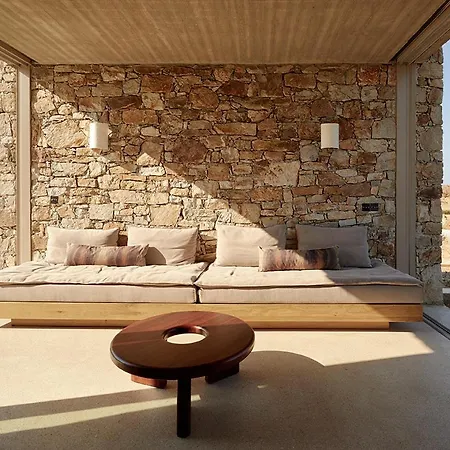 Hotel Perma Serifos Town