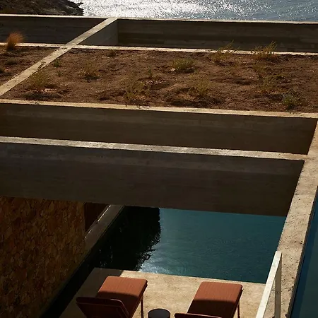 Perma * Serifos Town