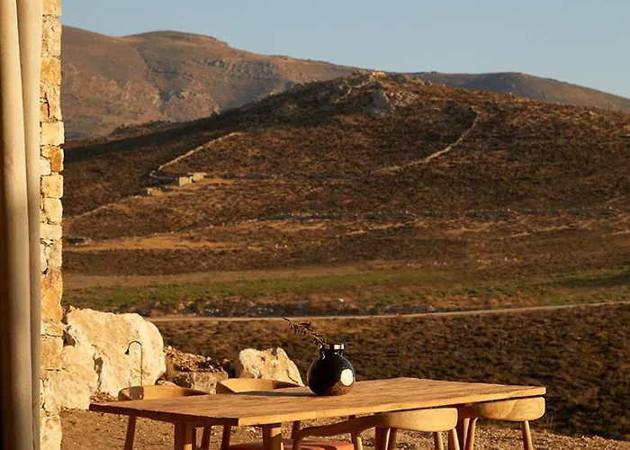 Hotel Perma Serifos Town